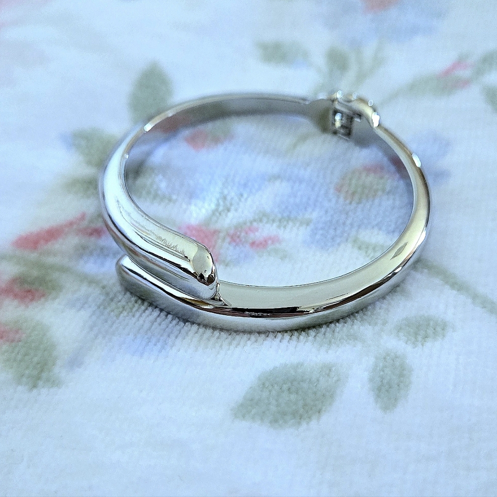 House🏠 of Harlow 1960 Silver🤍 Bypass Cuff Bracelet - NWT - Picture 12 of 16